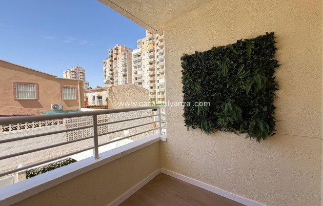 Revente - Appartement - Torrevieja - Nueva Torrevieja