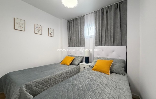 Revente - Appartement - Torrevieja - Nueva Torrevieja