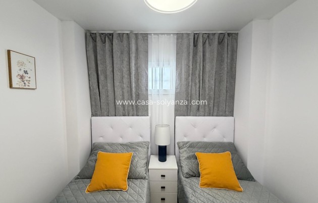 Revente - Appartement - Torrevieja - Nueva Torrevieja
