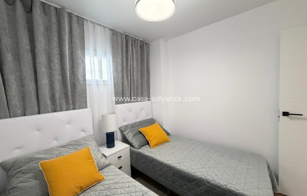 Revente - Appartement - Torrevieja - Nueva Torrevieja