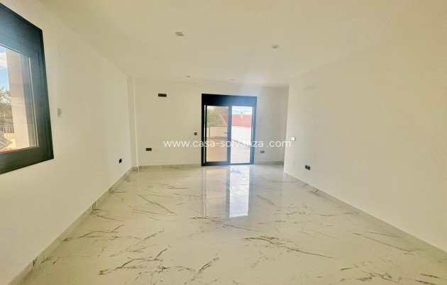 Herverkoop - Villa - Orihuela Costa