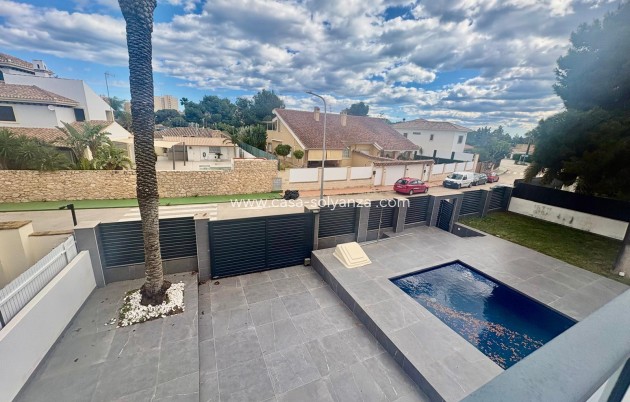 Herverkoop - Villa - Orihuela Costa
