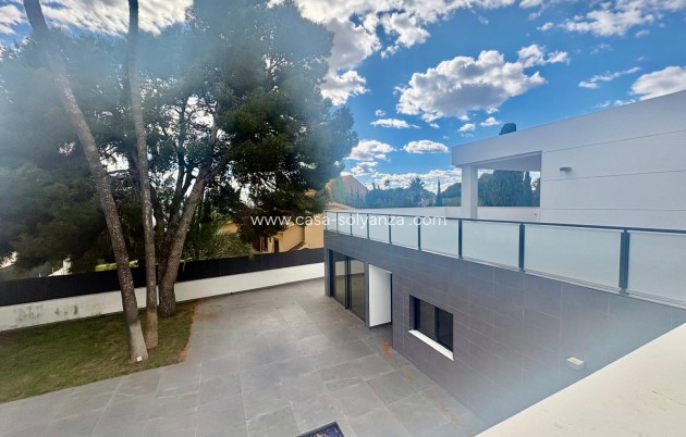 Herverkoop - Villa - Orihuela Costa