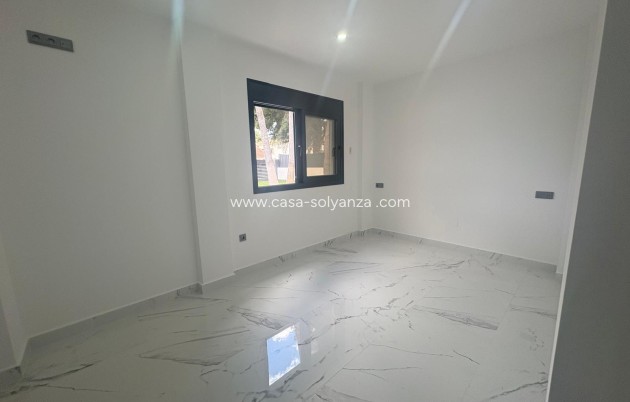 Herverkoop - Villa - Orihuela Costa