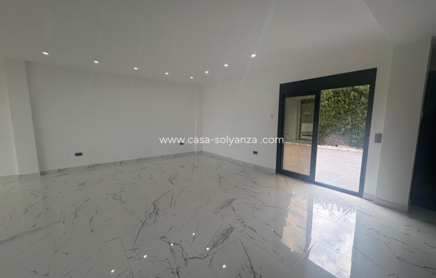 Herverkoop - Villa - Orihuela Costa