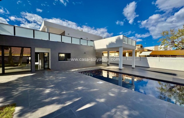 Herverkoop - Villa - Orihuela Costa