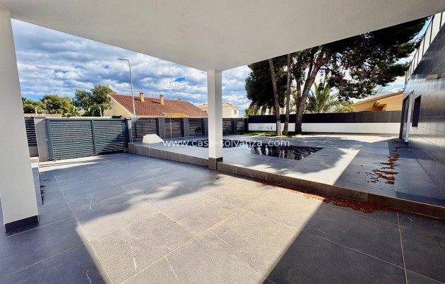 Herverkoop - Villa - Orihuela Costa