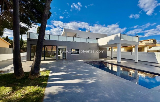 Herverkoop - Villa - Orihuela Costa