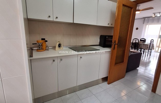 Herverkoop - Appartement / flat - Torrevieja - Playa del Cura