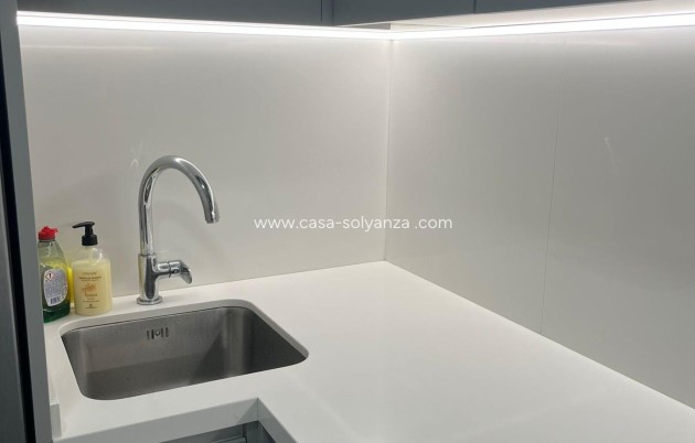 Resale - Apartment / flat - Torrevieja - Center