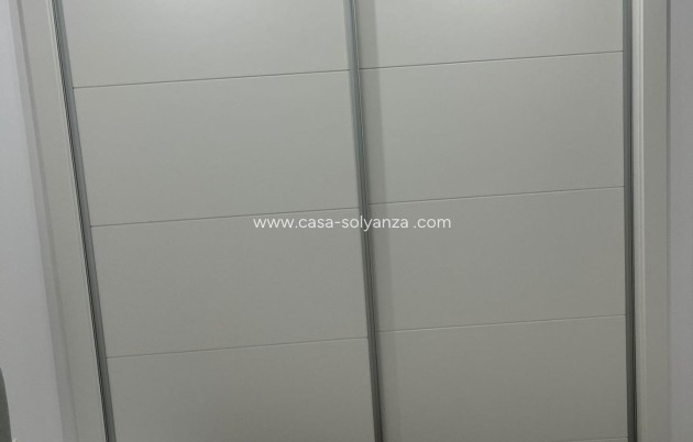 Resale - Apartment / flat - Torrevieja - Center