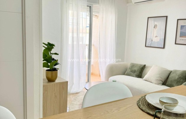 Herverkoop - Appartement / flat - Torrevieja - Antonio Machado