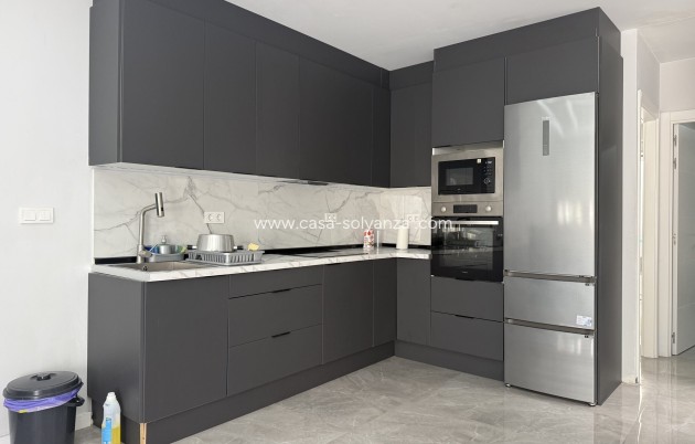 Herverkoop - Bungalow - Torrevieja - 0