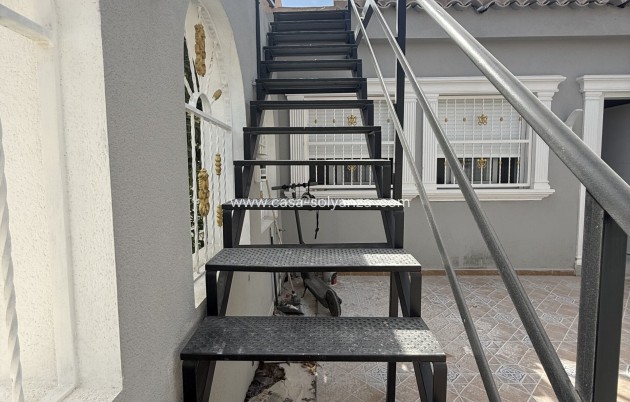 Herverkoop - Bungalow - Torrevieja - 0