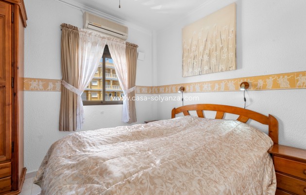 Revente - Appartement - Torrevieja - Torrevieja - Aguas Nuevas