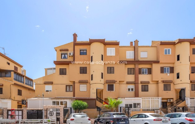 Revente - Appartement - Torrevieja - Torrevieja - Aguas Nuevas