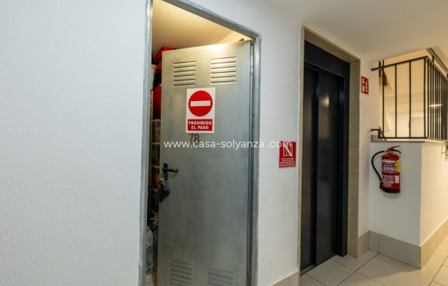 Resale - Apartment / flat - Orihuela Costa - Villamartín