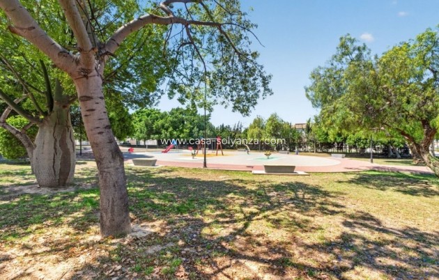 Herverkoop - Appartement / flat - Torrevieja - Jardin Del Mar
