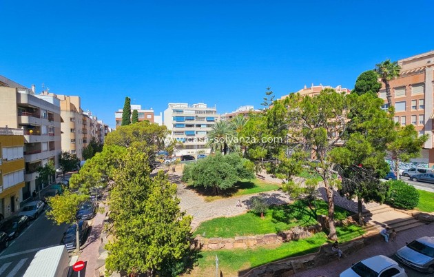 Herverkoop - Appartement / flat - Torrevieja - Playa del Cura