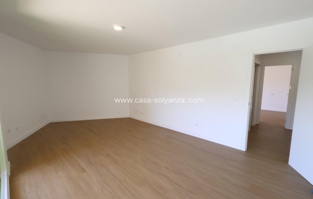 Herverkoop - Appartement / flat - Orihuela Costa - La Zenia