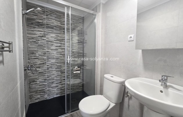 Wiederverkauf - Wohnung - Torrevieja - Playa del Cura
