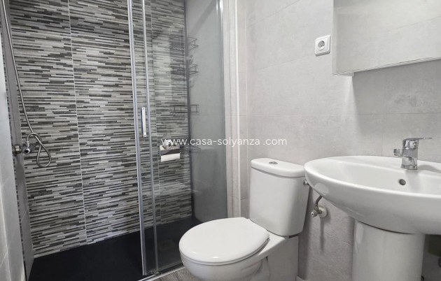 Wiederverkauf - Wohnung - Torrevieja - Playa del Cura