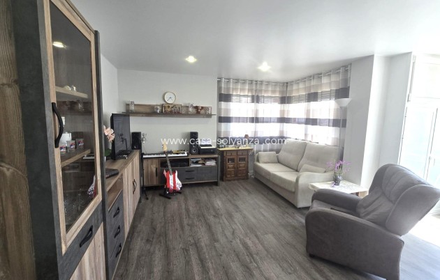 Wiederverkauf - Wohnung - Torrevieja - Playa del Cura