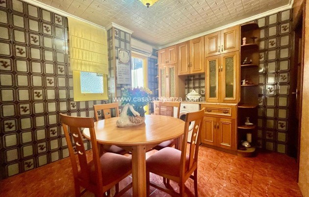 Reventa - Apartamento / piso - Torrevieja - Center