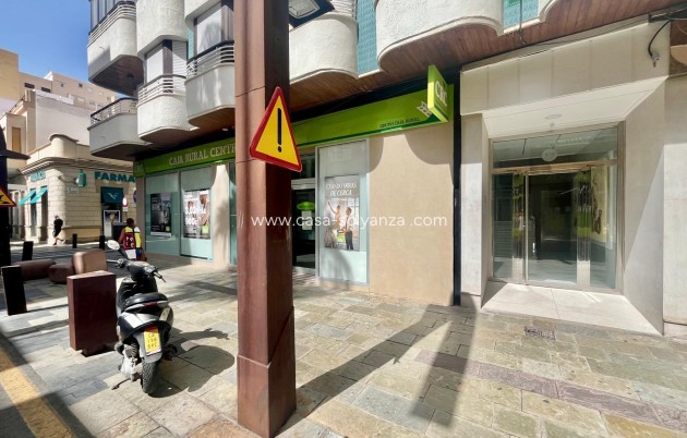 Reventa - Apartamento / piso - Torrevieja - Center