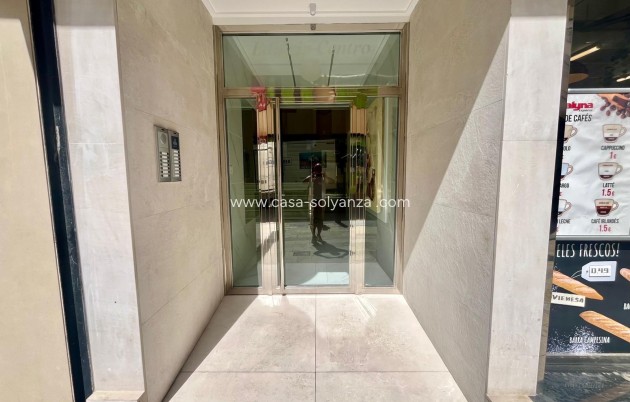 Reventa - Apartamento / piso - Torrevieja - Center