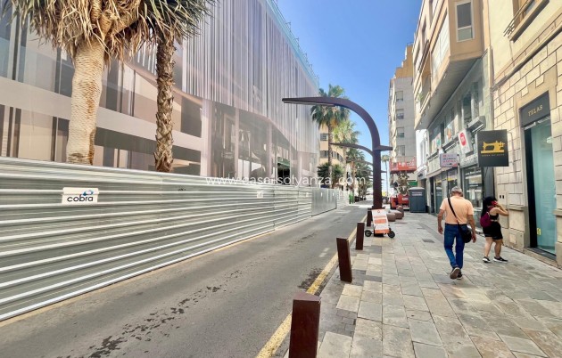 Reventa - Apartamento / piso - Torrevieja - Center