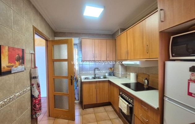Herverkoop - Appartement / flat - Torrevieja - Acequion