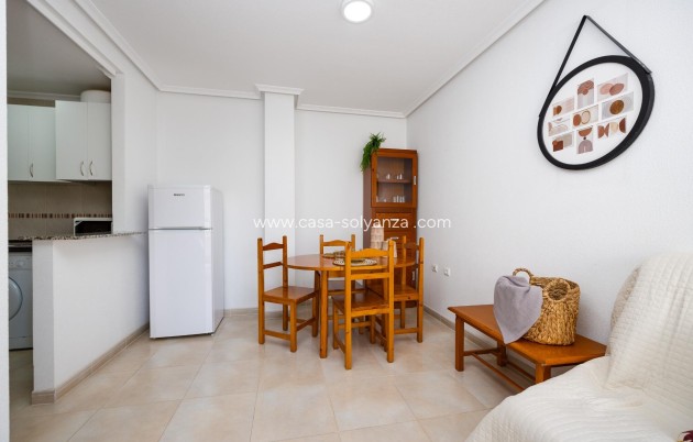 Reventa - Apartamento / piso - Torrevieja - Center