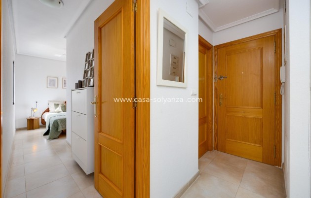 Reventa - Apartamento / piso - Torrevieja - Center