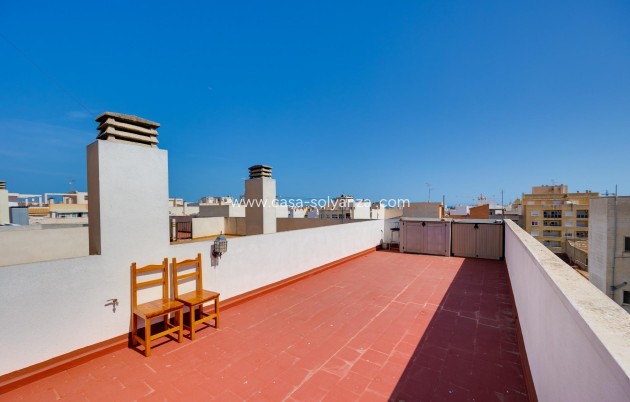 Reventa - Apartamento / piso - Torrevieja - Center