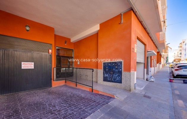 Reventa - Apartamento / piso - Torrevieja - Center