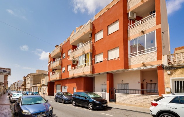 Reventa - Apartamento / piso - Torrevieja - Center