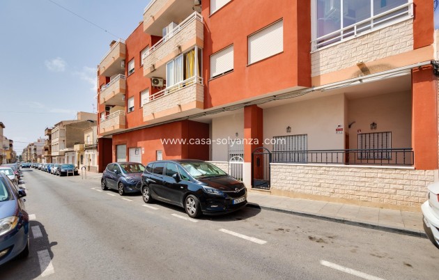 Reventa - Apartamento / piso - Torrevieja - Center