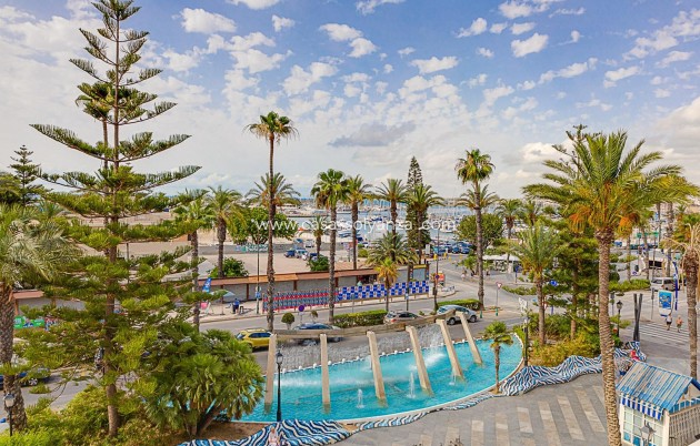 Reventa - Apartamento / piso - Torrevieja - Center
