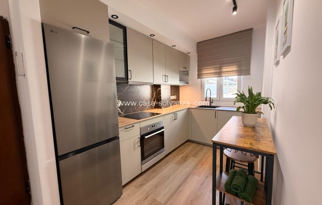 Herverkoop - Appartement / flat - Torrevieja - Curva Del Palangre
