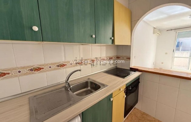 Herverkoop - Appartement / flat - Torrevieja - El Molino