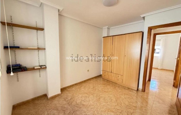 Herverkoop - Appartement / flat - Torrevieja - El Molino