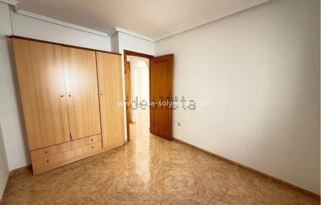 Herverkoop - Appartement / flat - Torrevieja - El Molino