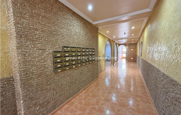 Herverkoop - Appartement / flat - Torrevieja - El Molino