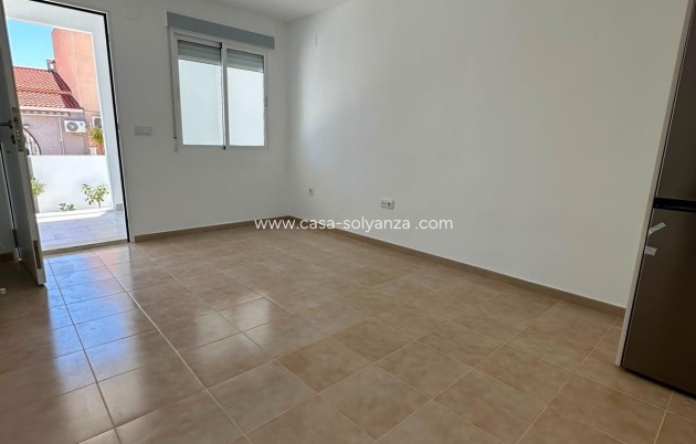 Herverkoop - Bungalow - Torrevieja - La Siesta