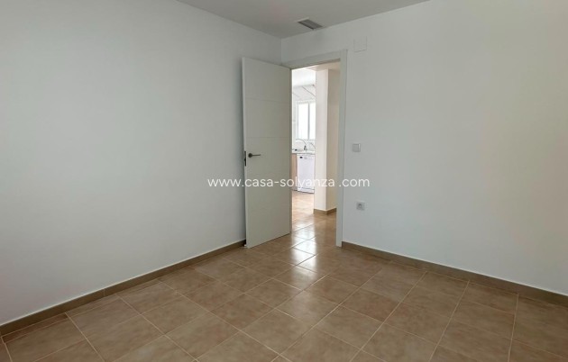 Herverkoop - Bungalow - Torrevieja - La Siesta