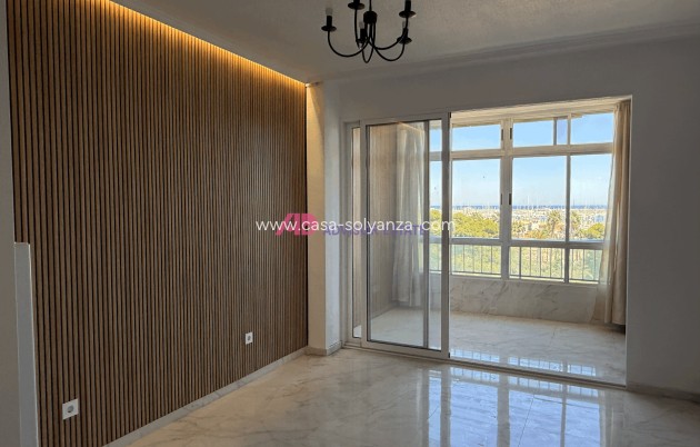 Herverkoop - Appartement / flat - Torrevieja - Costa Blanca