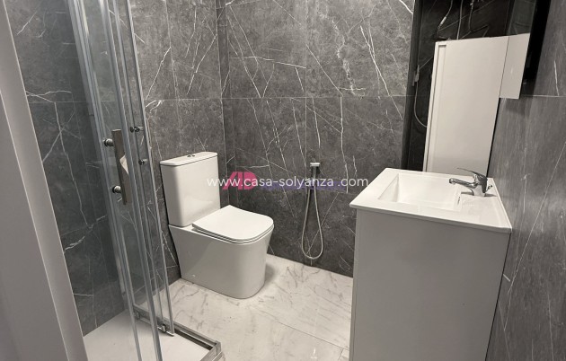 Herverkoop - Appartement / flat - Torrevieja - Costa Blanca