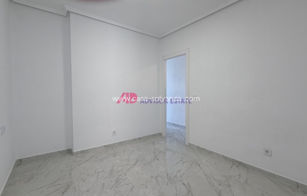 Herverkoop - Appartement / flat - Torrevieja - Costa Blanca