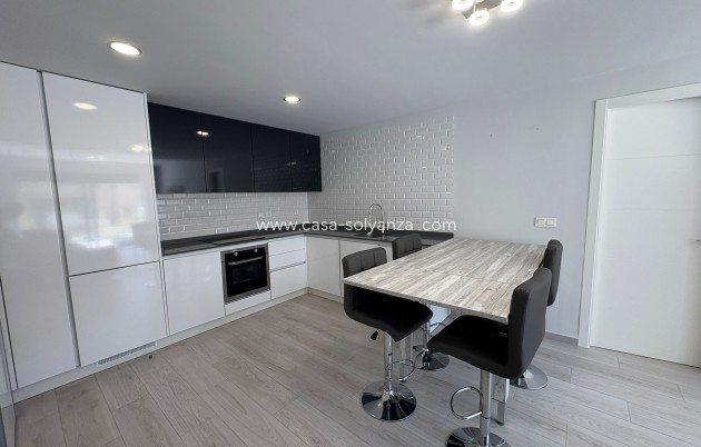 Herverkoop - Appartement / flat - San Miguel de Salinas - Villamartín